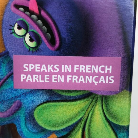 New in Box-Hasbro Trolls Party Hair Poppy Musical Doll-Speaking in French - Picture 6 of 16